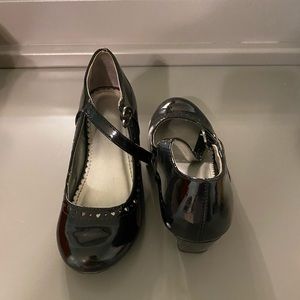 Girls dress shoes